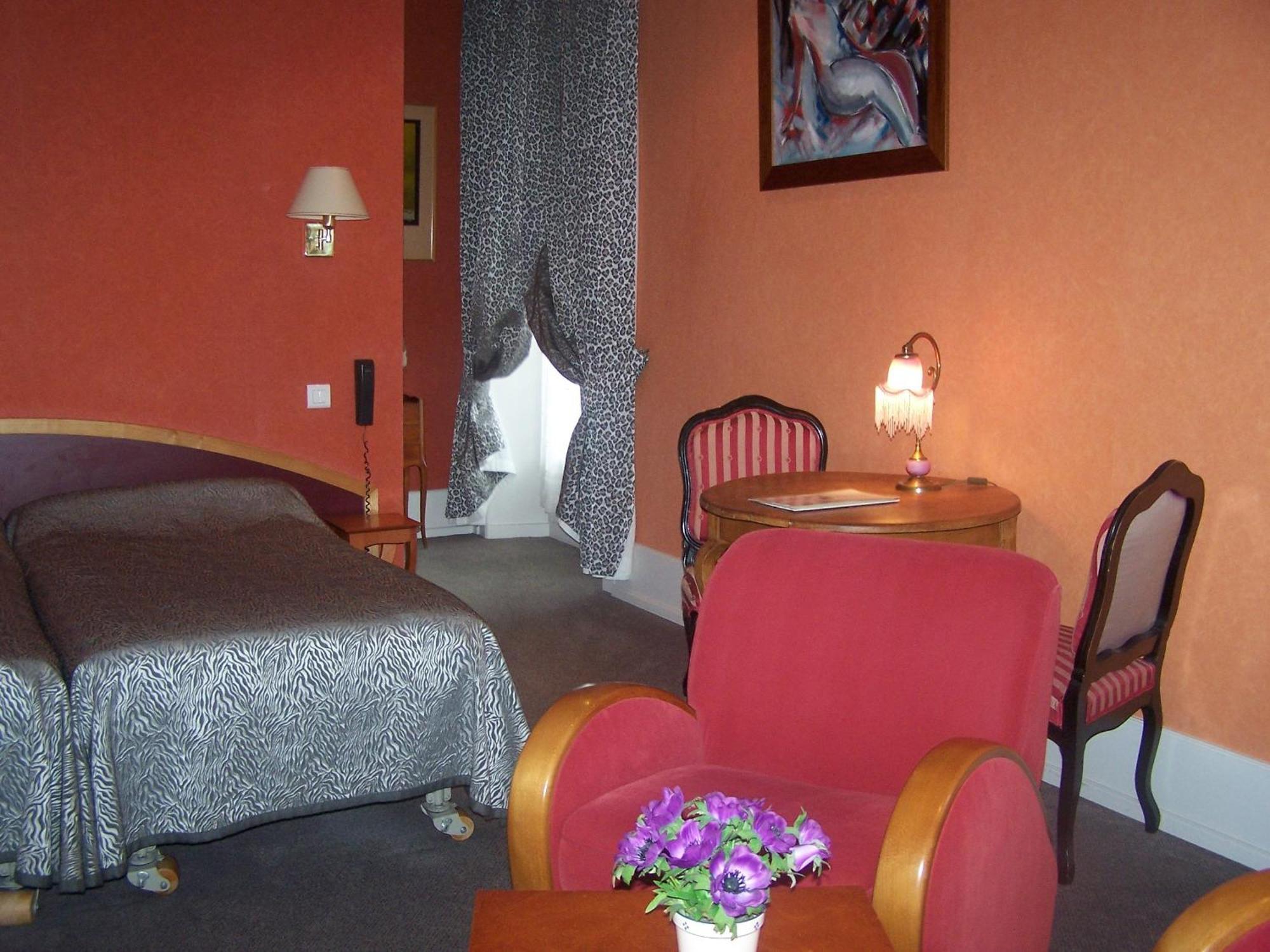 Hotel Restaurant Taillard Goumois Habitación foto